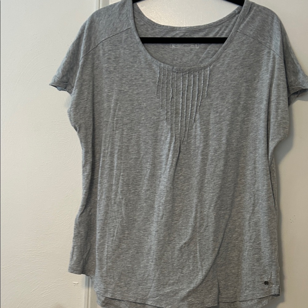 Eddie Bauer Gray Short Sleeve Women's Tee
